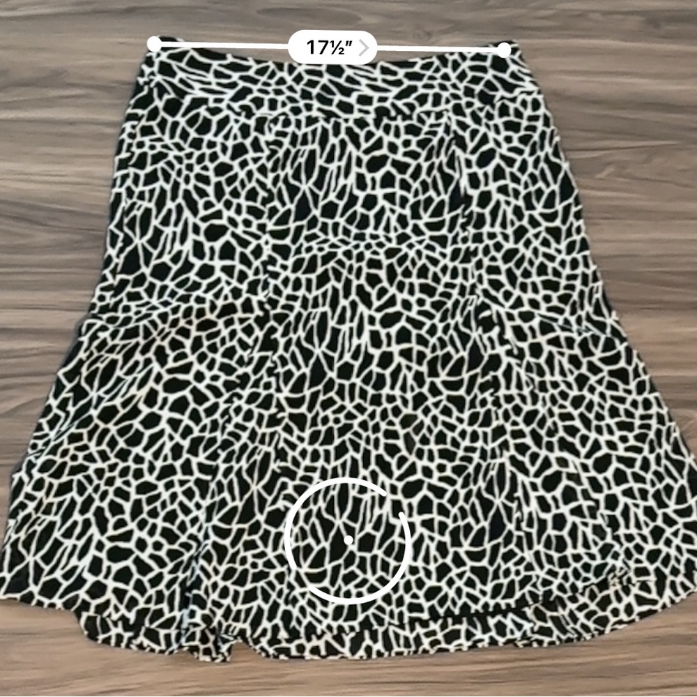 Liz Claiborne Black and White Midi Skirt - Picture 2 of 7